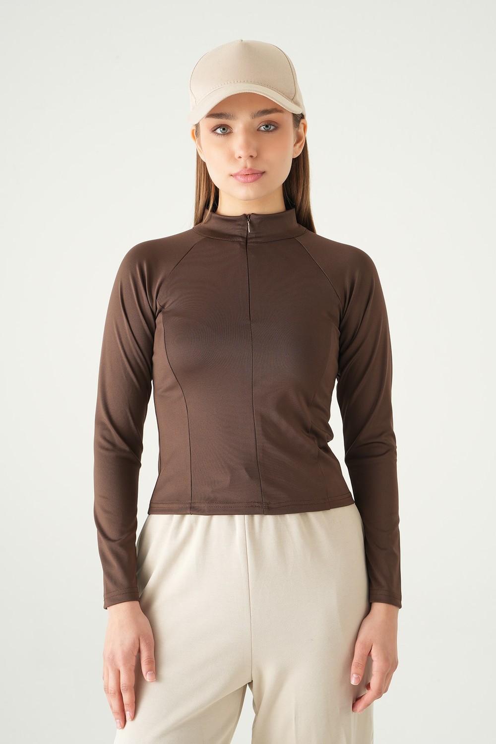 Kadın Sweatshirt-Kahve Ön Fermuarlı Uzun Kol Sweat 8334A-rulem