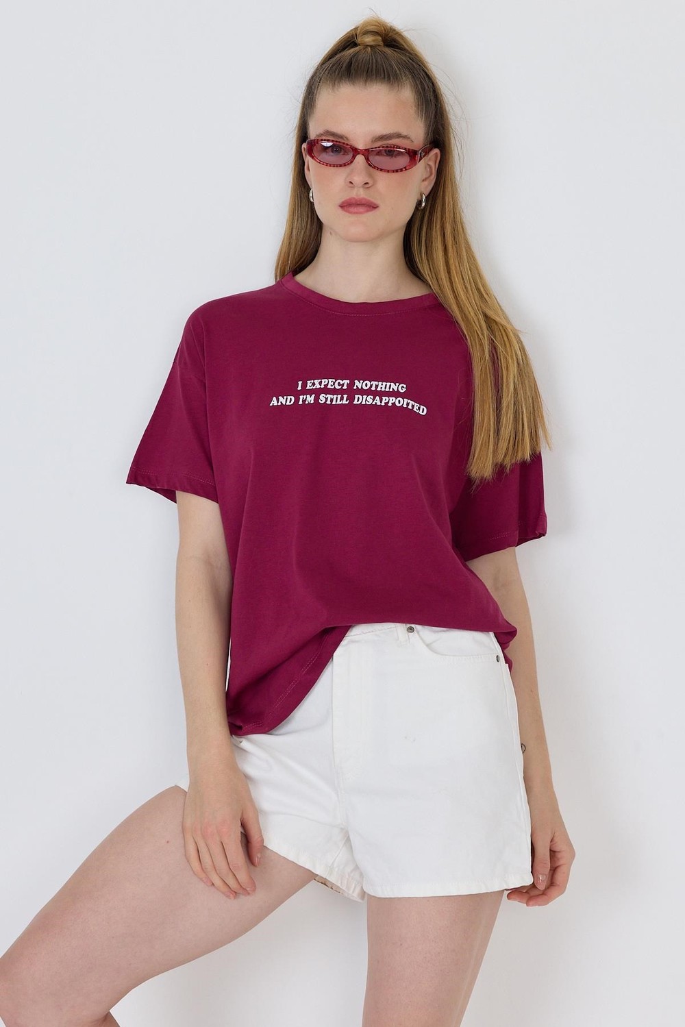 Kadın Tişört-Bordo Yazı Baskılı %100 Pamuk Oversize Tişört 2150-8M-rulem