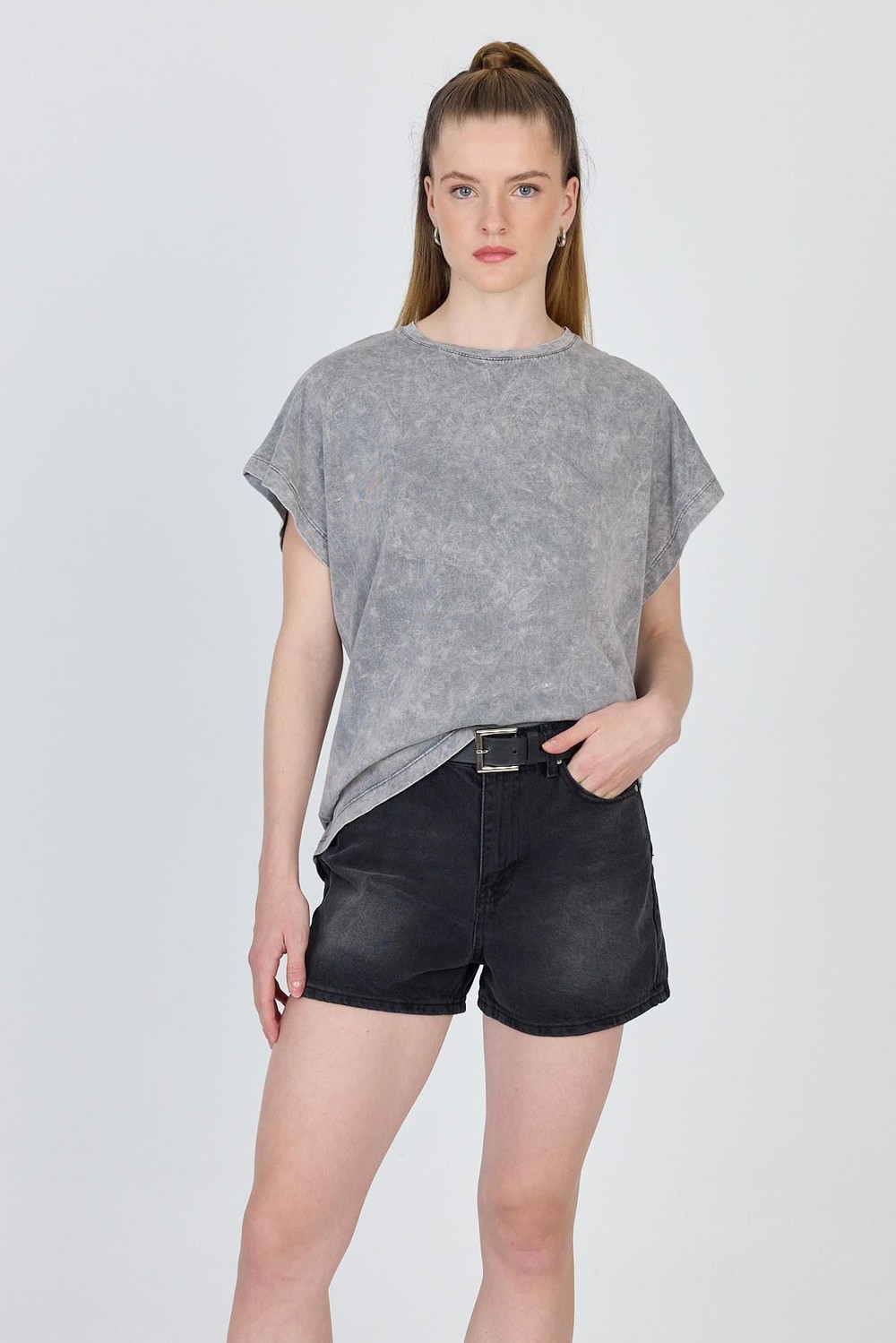 Kadın Tişört-Gri Yıkamalı Oversize Basic Tişört 253014-rulem