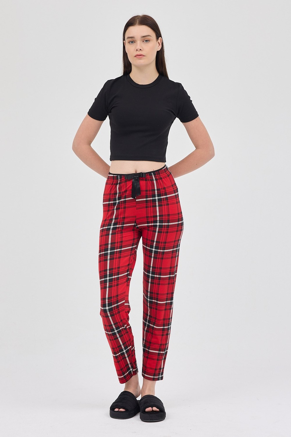 Kırmızı Desenli Kadın Pijama 4543