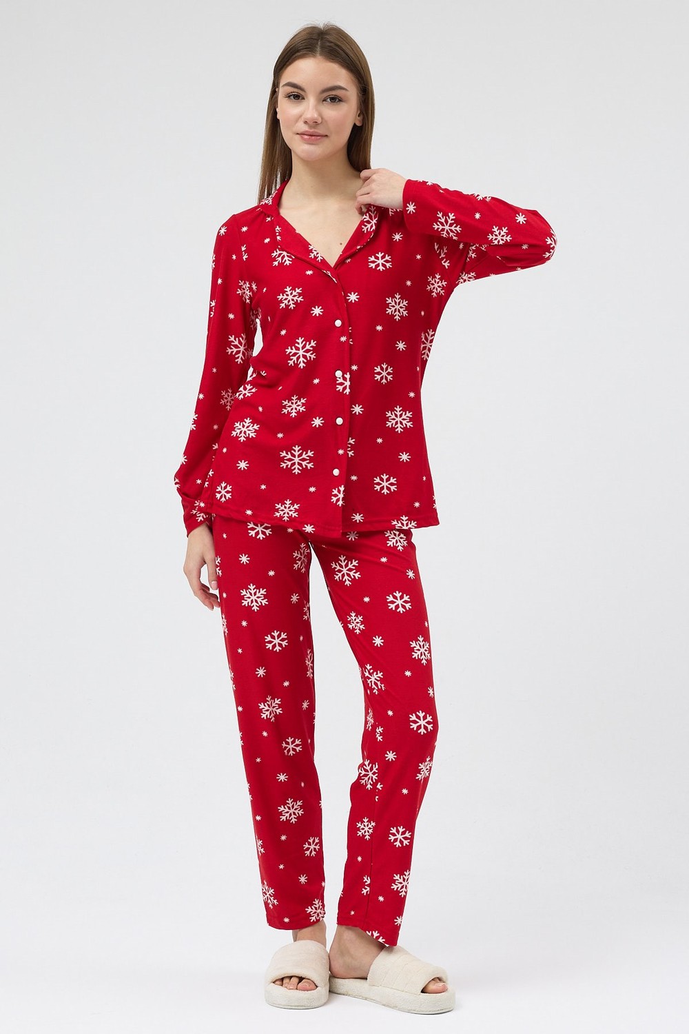 Pijama Takım-Kırmızı Kar Tanesi Desenli Düğmeli Kadın Pijama Takımı 3005-rulem