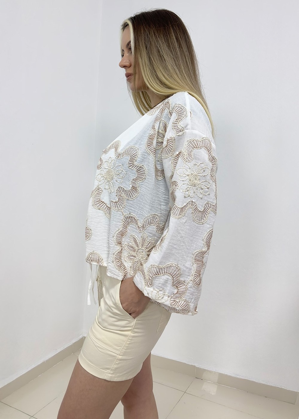 Çiçek Desen Nakışlı Pul İşlemeli Kimono - Kahverengi