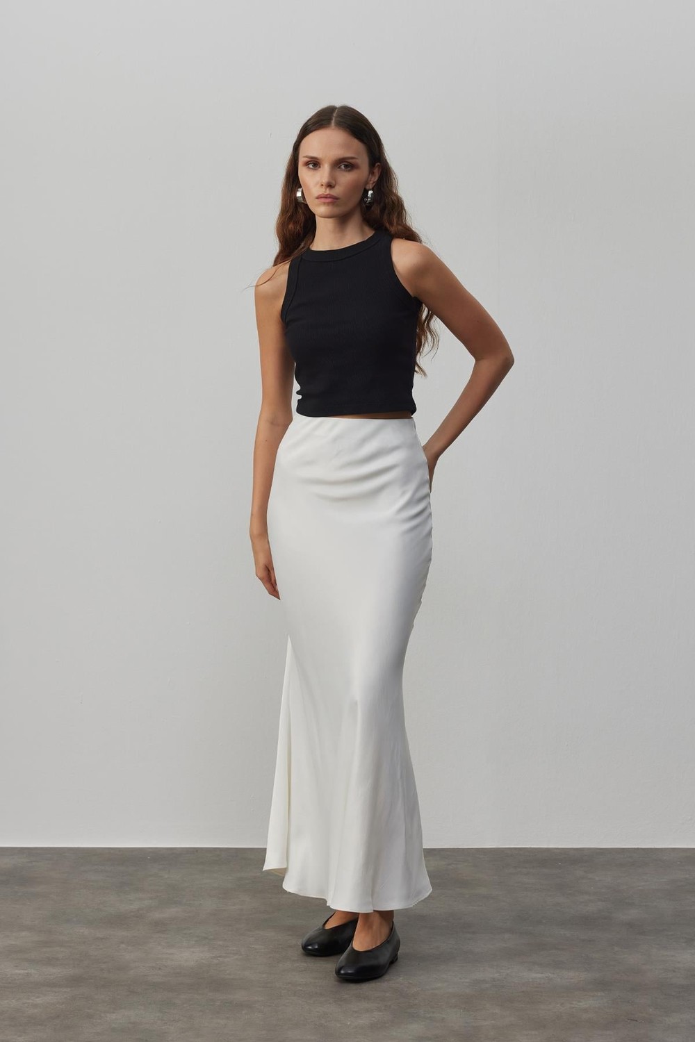 White Skirt 
