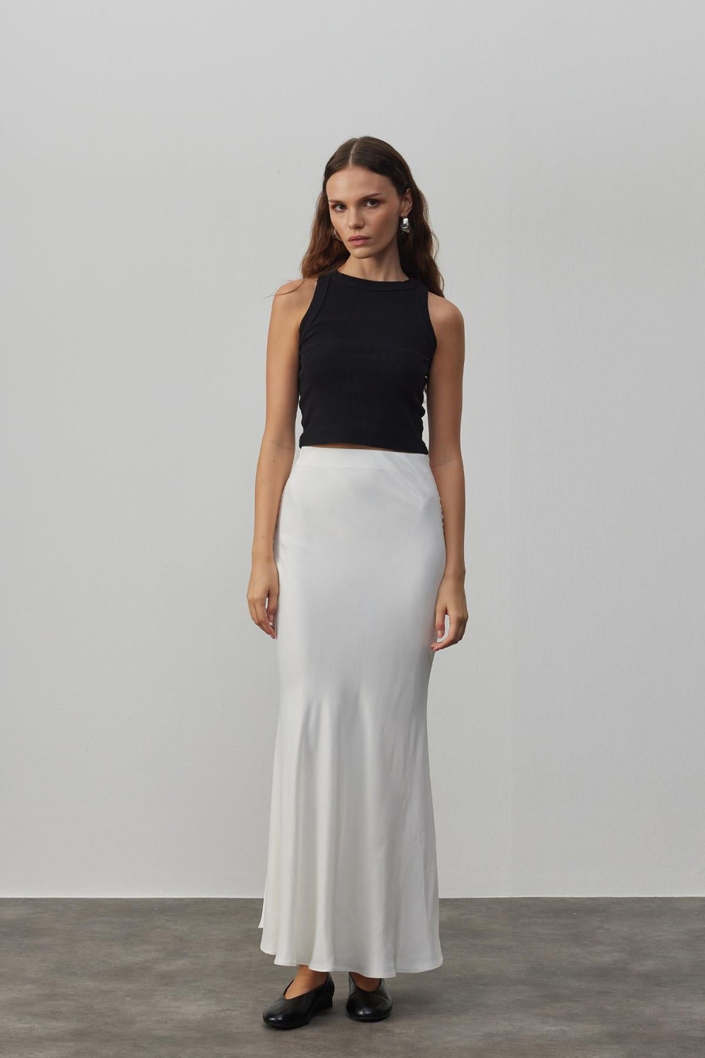 White Skirt 