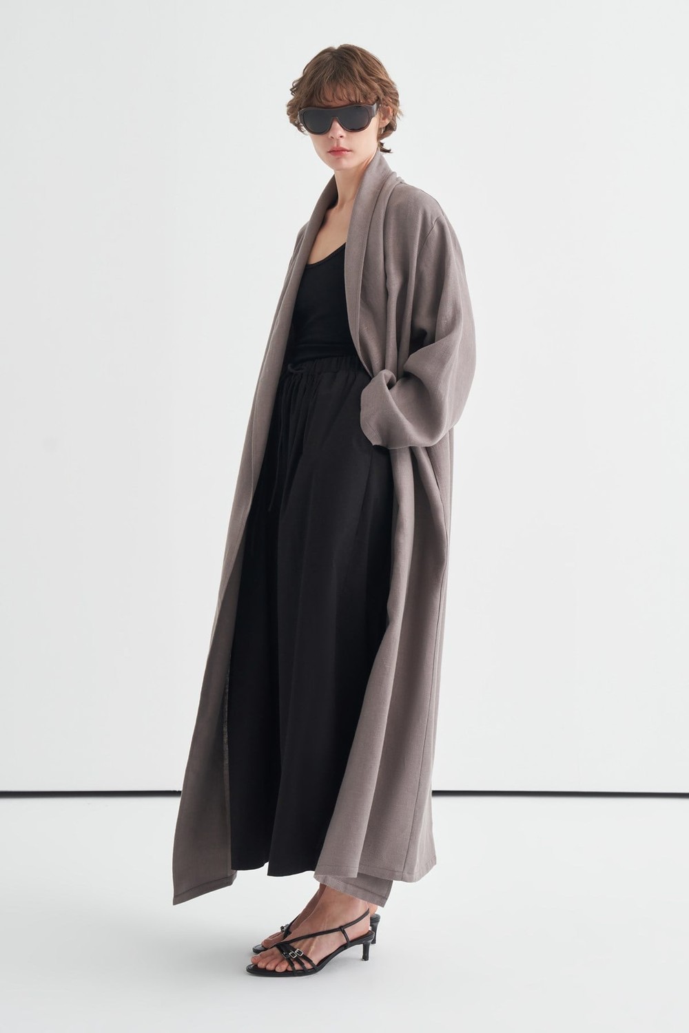 Celes Collar Detail Linen Kimono Anthracite