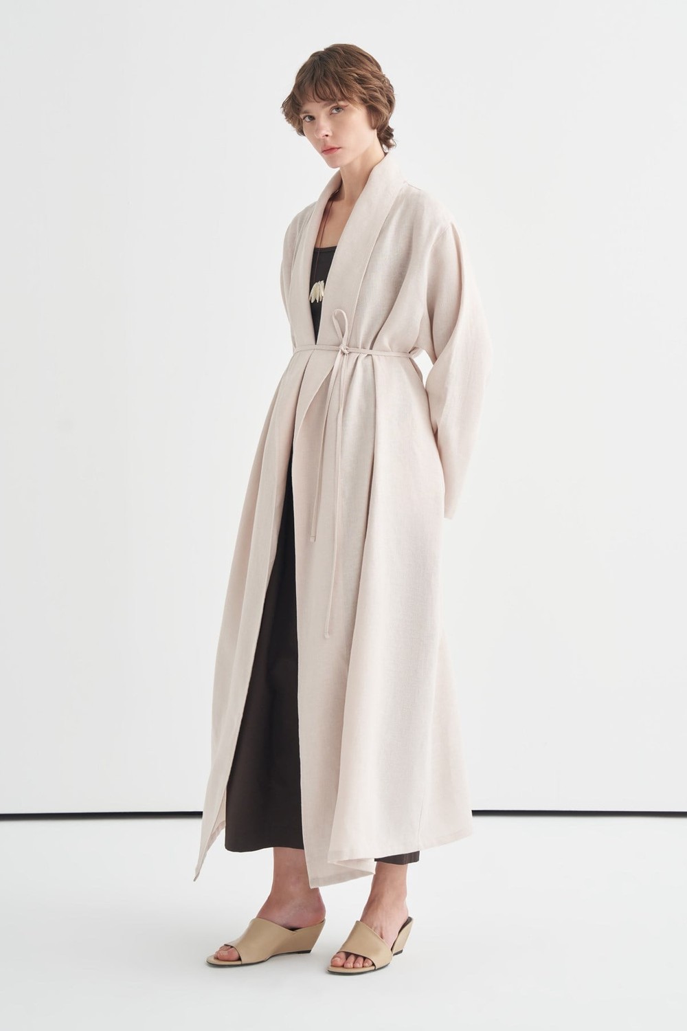 Celes Collar Detail Linen Kimono Stone Color