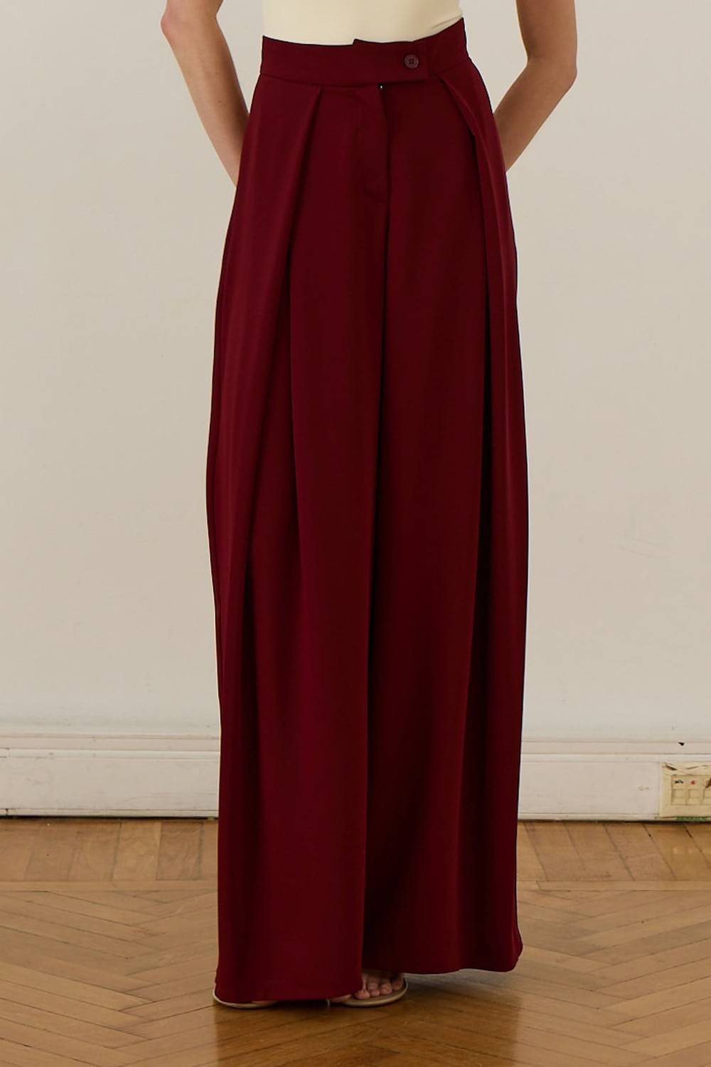 Leona Ruffled Wide-Leg Pants Maroon