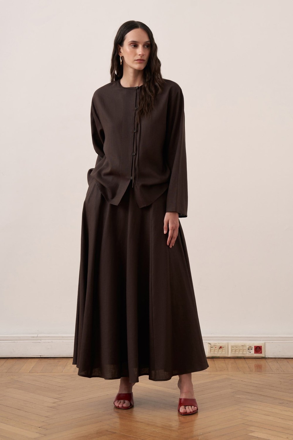 Tara Mandarin Collar Linen Shirt Dark Brown