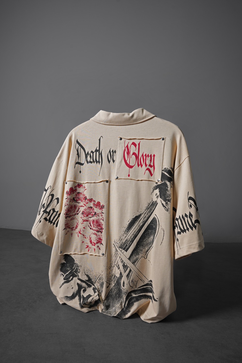 Erkek Bej Death or Glory Patchli Box Fit Polo Yaka Tshirt