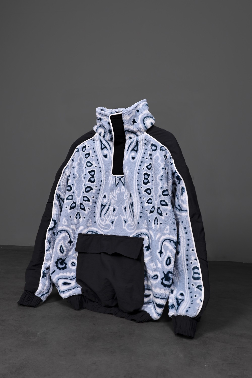Erkek Beyaz Half Zip Desenli Peluş Sweatshirt
