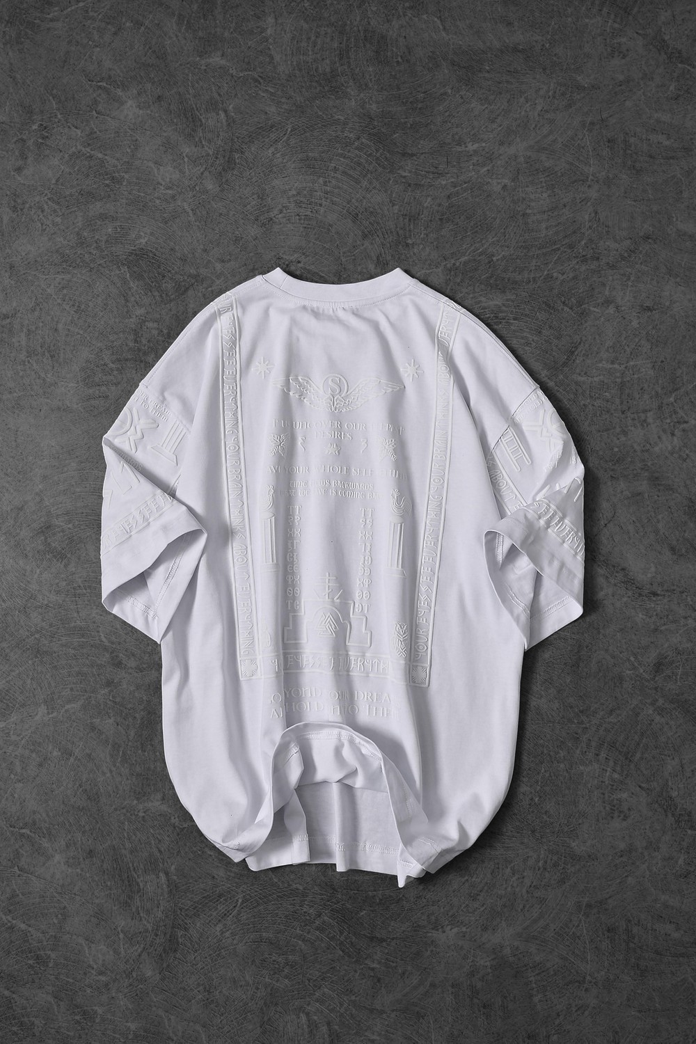 Erkek Beyaz Kabartma Baskı Oversize Tshirt