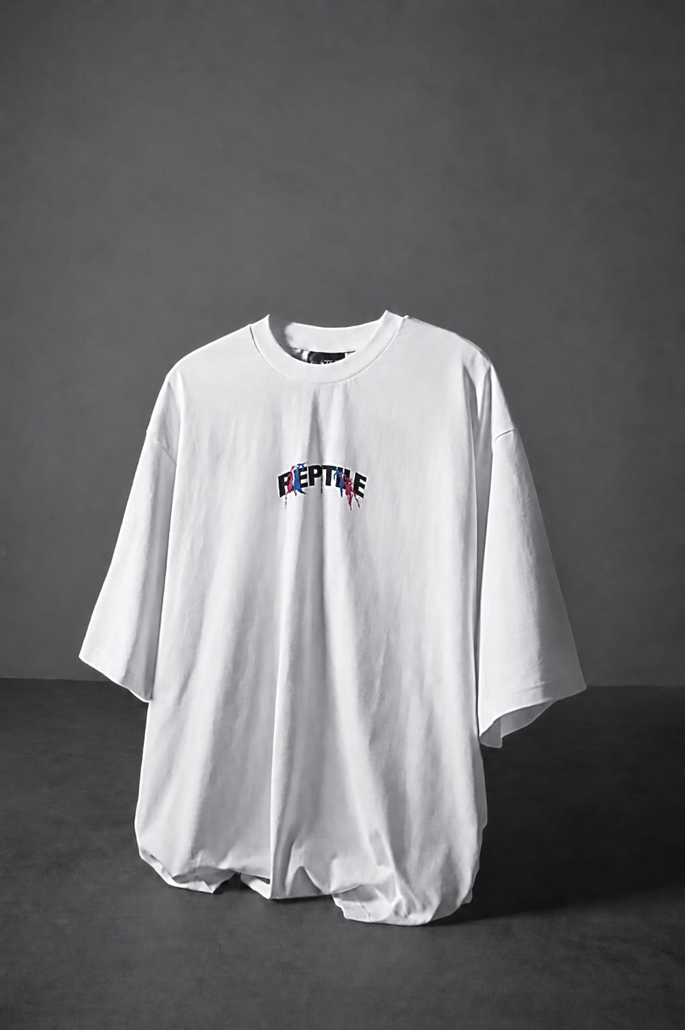 Erkek Beyaz Reptile Baskılı Oversize Tshirt