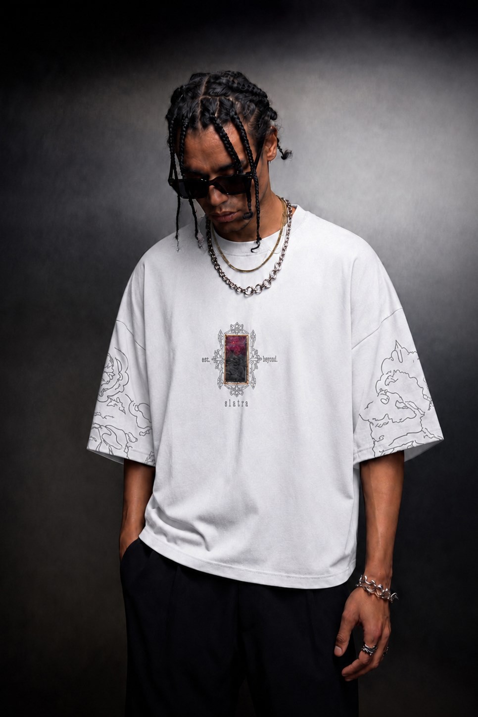 Erkek Beyaz Sanctum Kadife Patch Oversize Tshirt