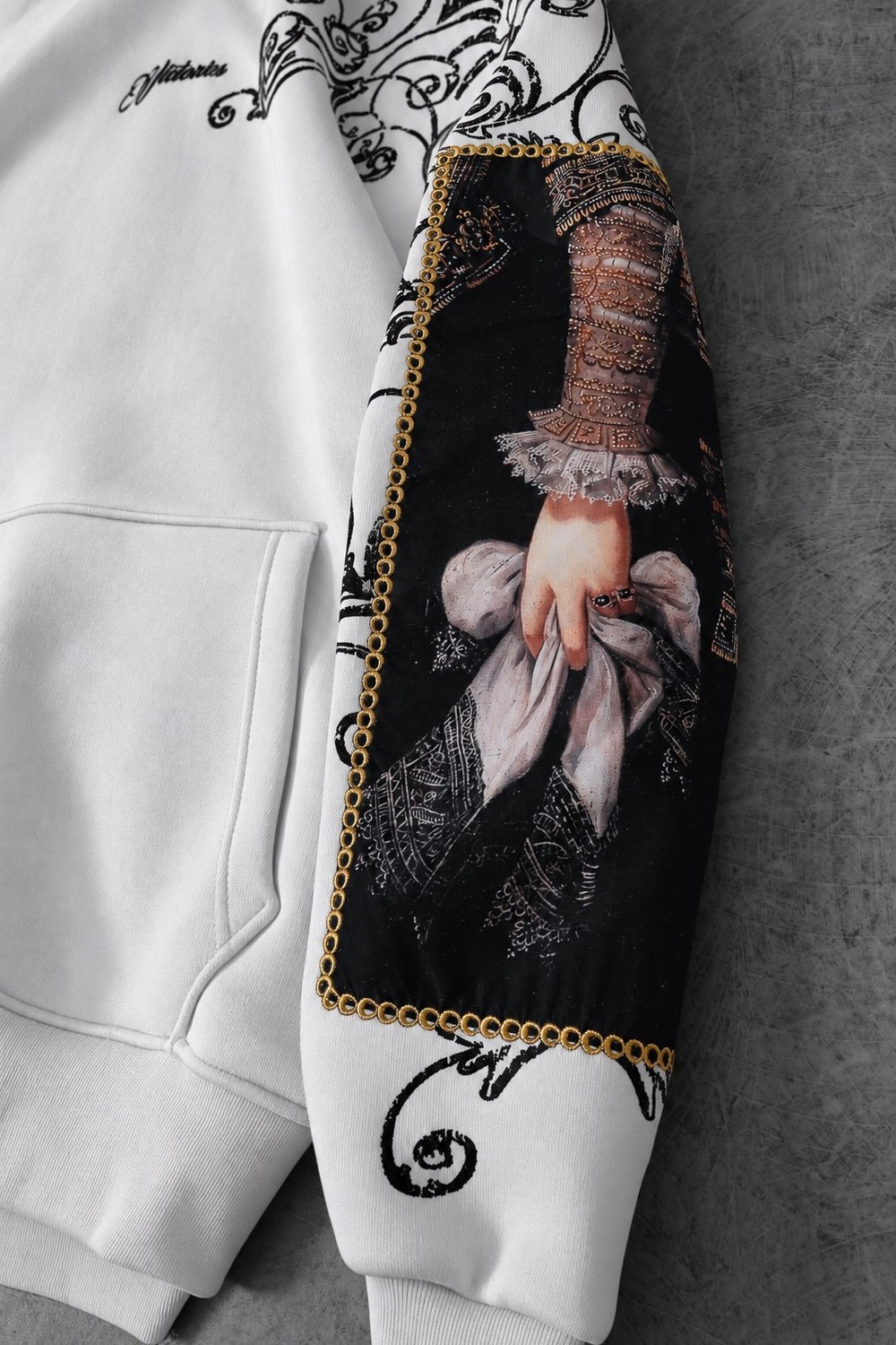 Erkek Beyaz Victories Kol Patch Oversize Hoodie
