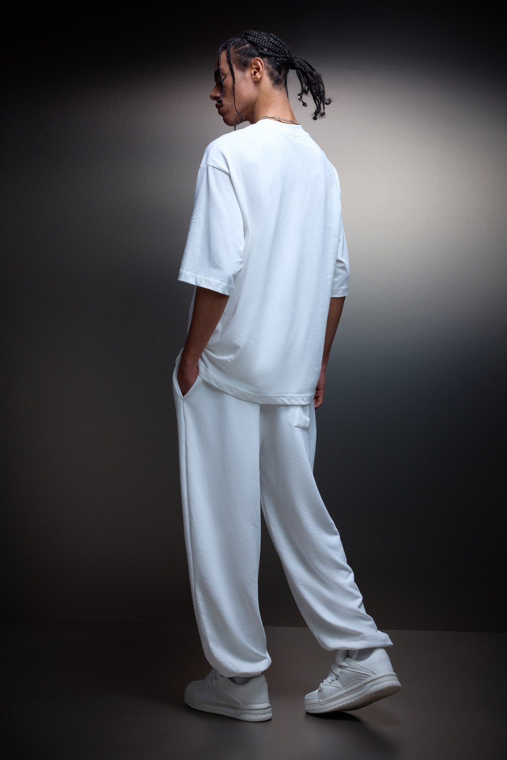 Erkek Ekru Basic Jogger Eşofman