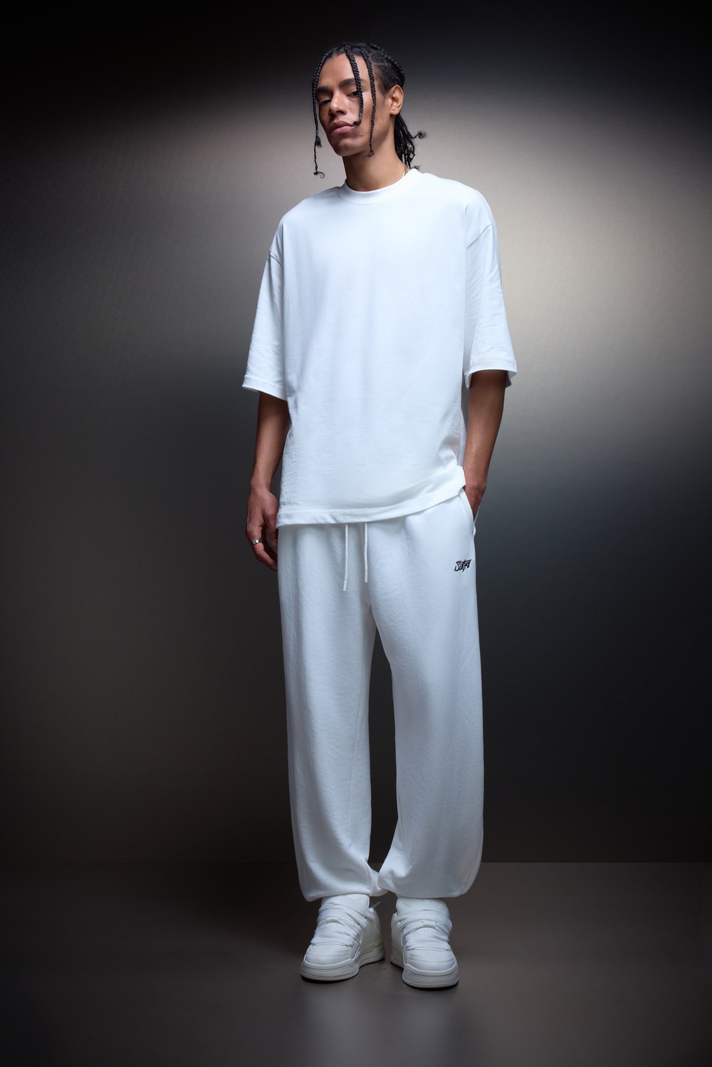 Erkek Ekru Basic Jogger Eşofman