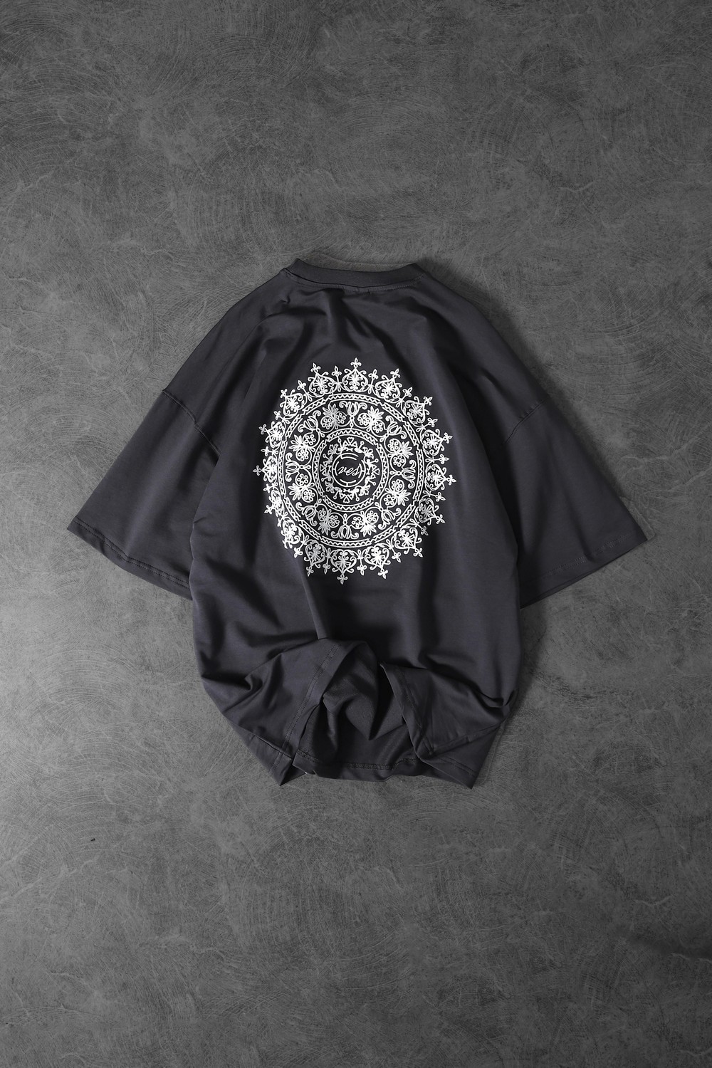 Erkek Füme Omuz ve Sırt Nakışlı Oversize Tshirt