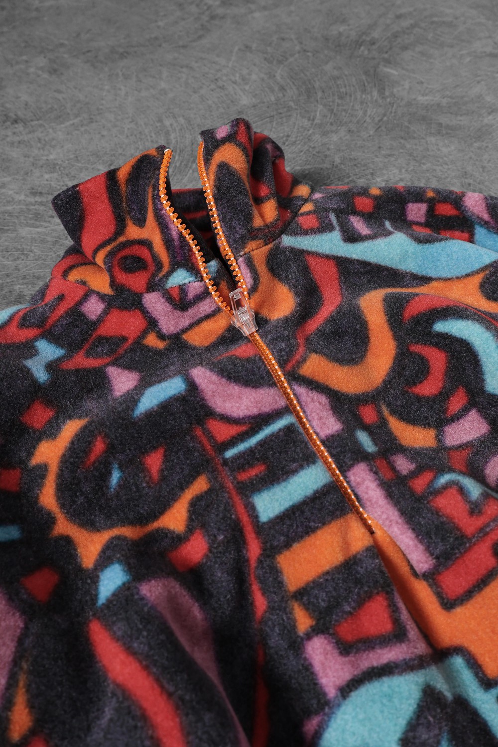 Erkek Grafiti Desen Yarım Fermuar Oversize Polar Sweatshirt