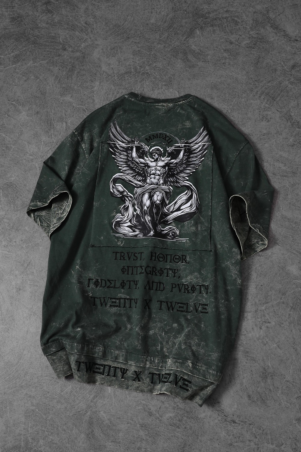 Erkek Haki Antik Desen Patchli Nakışlı Yıkamalı Oversize Tshirt