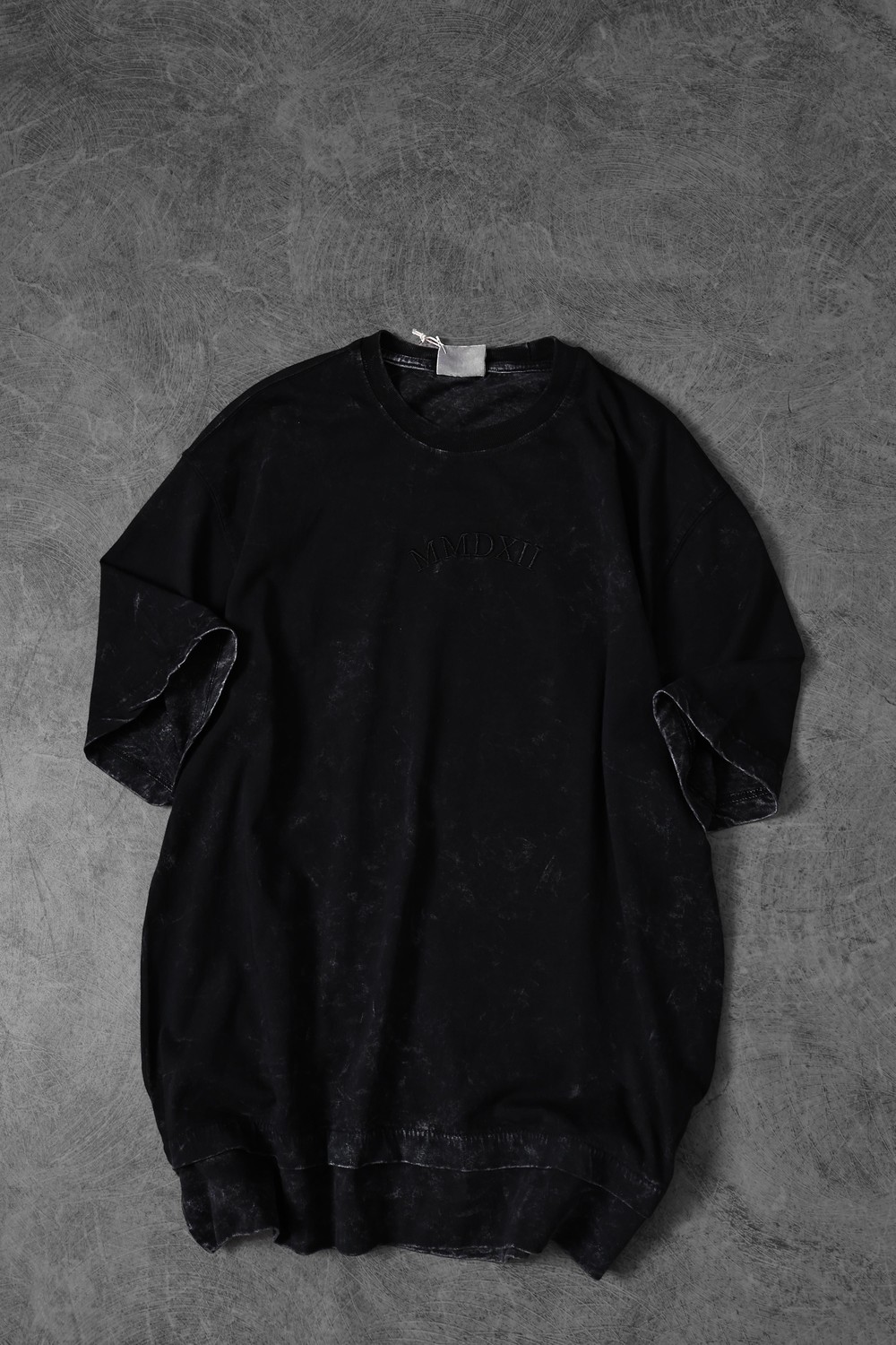 Erkek Siyah Antik Desen Patchli Nakışlı Yıkamalı Oversize Tshirt