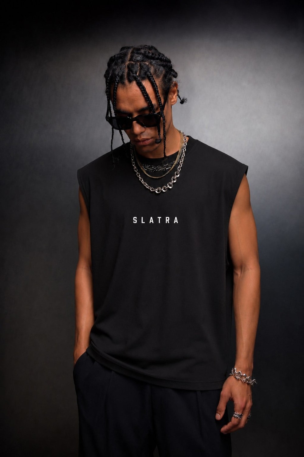 Erkek Siyah Basic Sıfır Kol Oversize Atlet