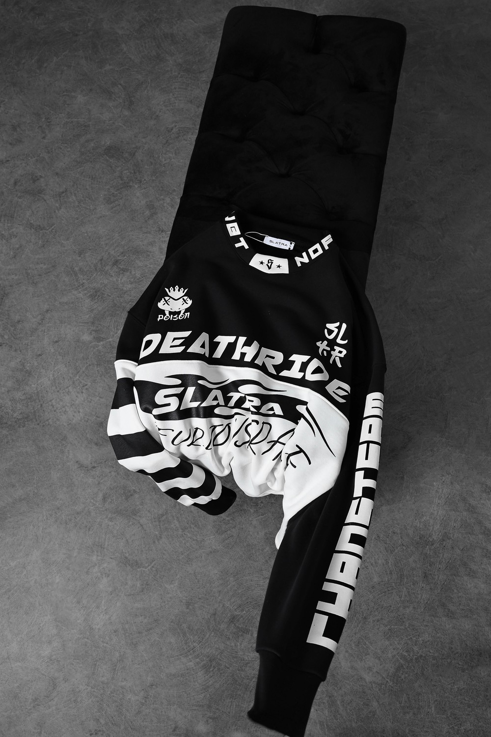 Erkek Siyah Deathride Baskılı V Yaka Oversize Racing Sweatshirt