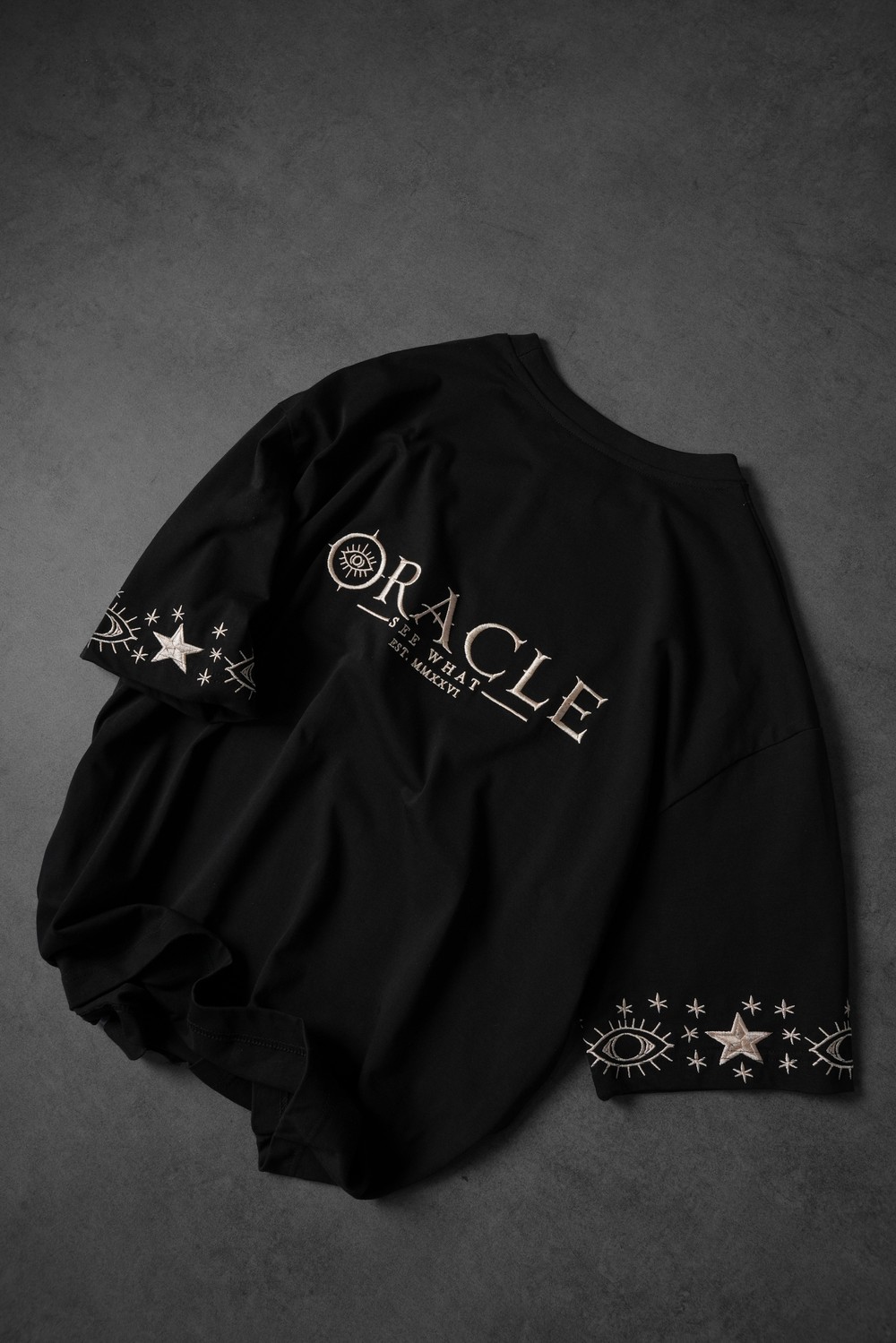 Erkek Siyah Oracle Nakışlı Oversize Tshirt