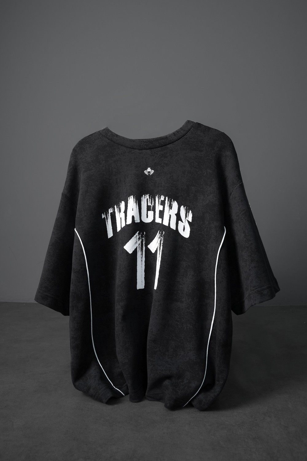 Erkek Siyah Tracers 11 Baskılı Yıkama Efektli Oversize Tshirt