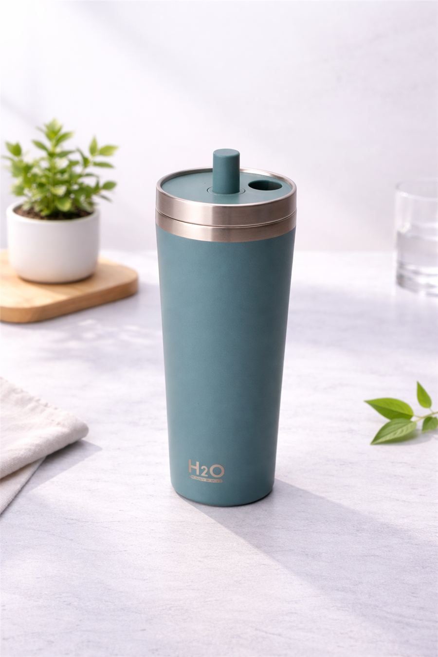 H2O Kapaklı Çelik Pipetli Termos Kupa 6600 ml – Yeşil