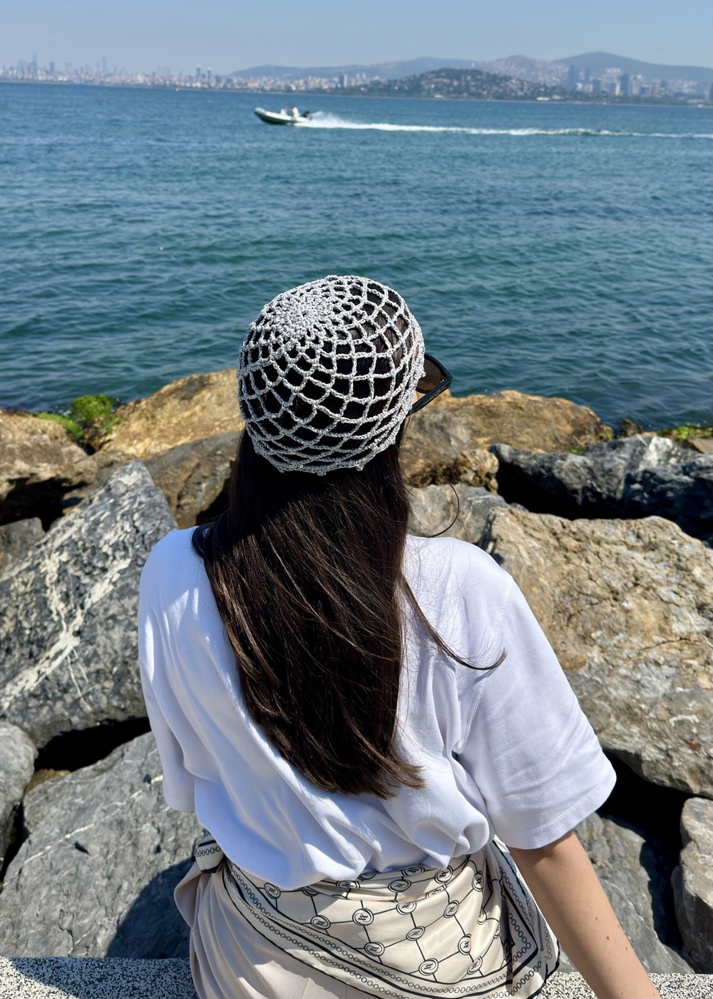 Gri Pullu & Simli Crochet Saç Aksesuarı