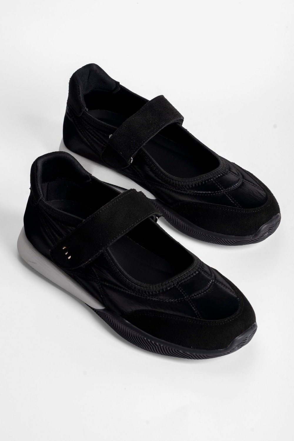 Kadın Anorak Sneaker Babet Cırt Cırt Bantlı Süet Detaylı Serin Siyah