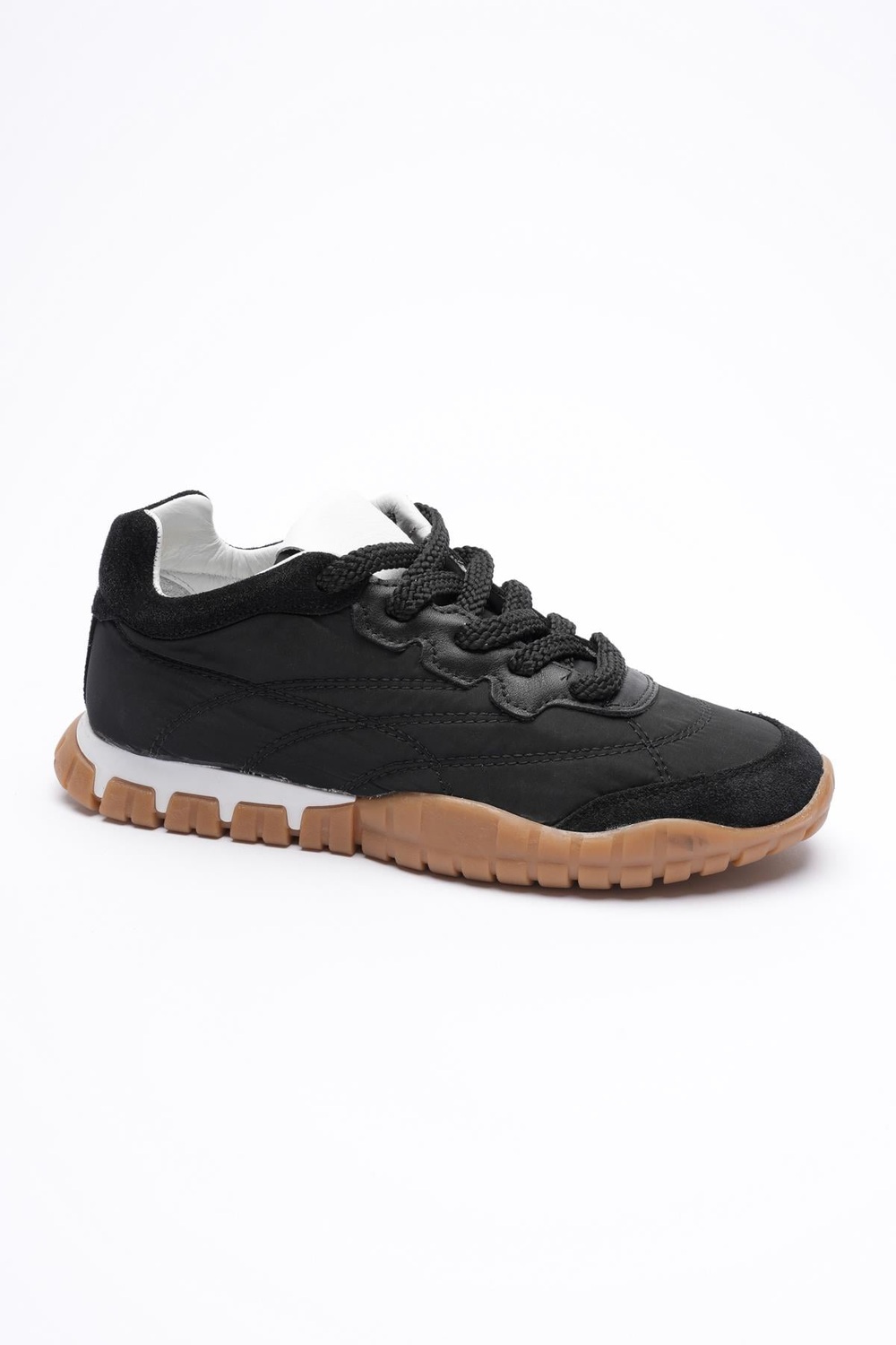 Kadın Hakiki Süet Bağcıklı Krep Tabanlı Anorak Detaylı Sneaker Siyah Minu
