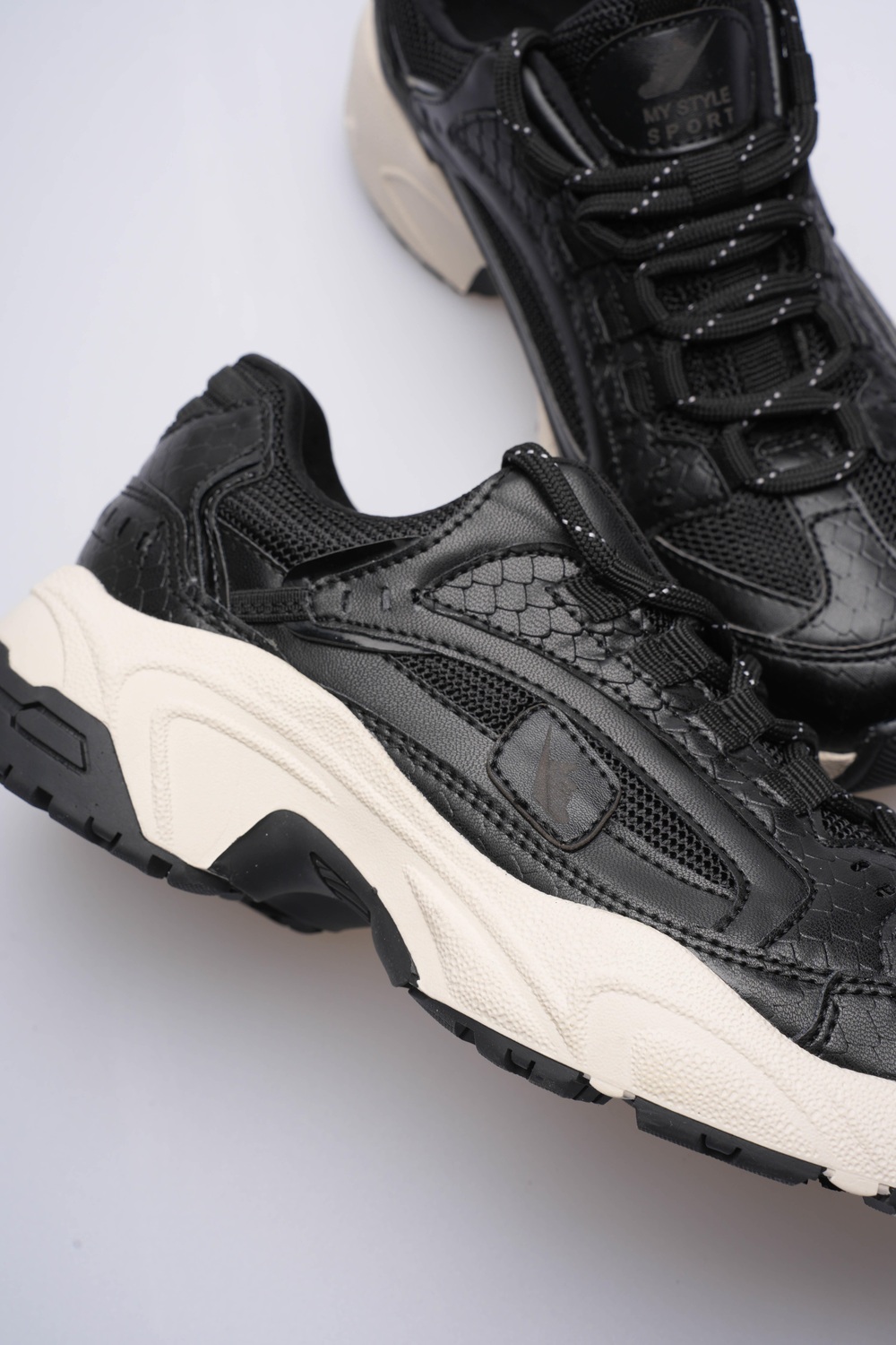 Kadın Sneaker File Baskılı Kalın Tabanlı Siyah Rivex