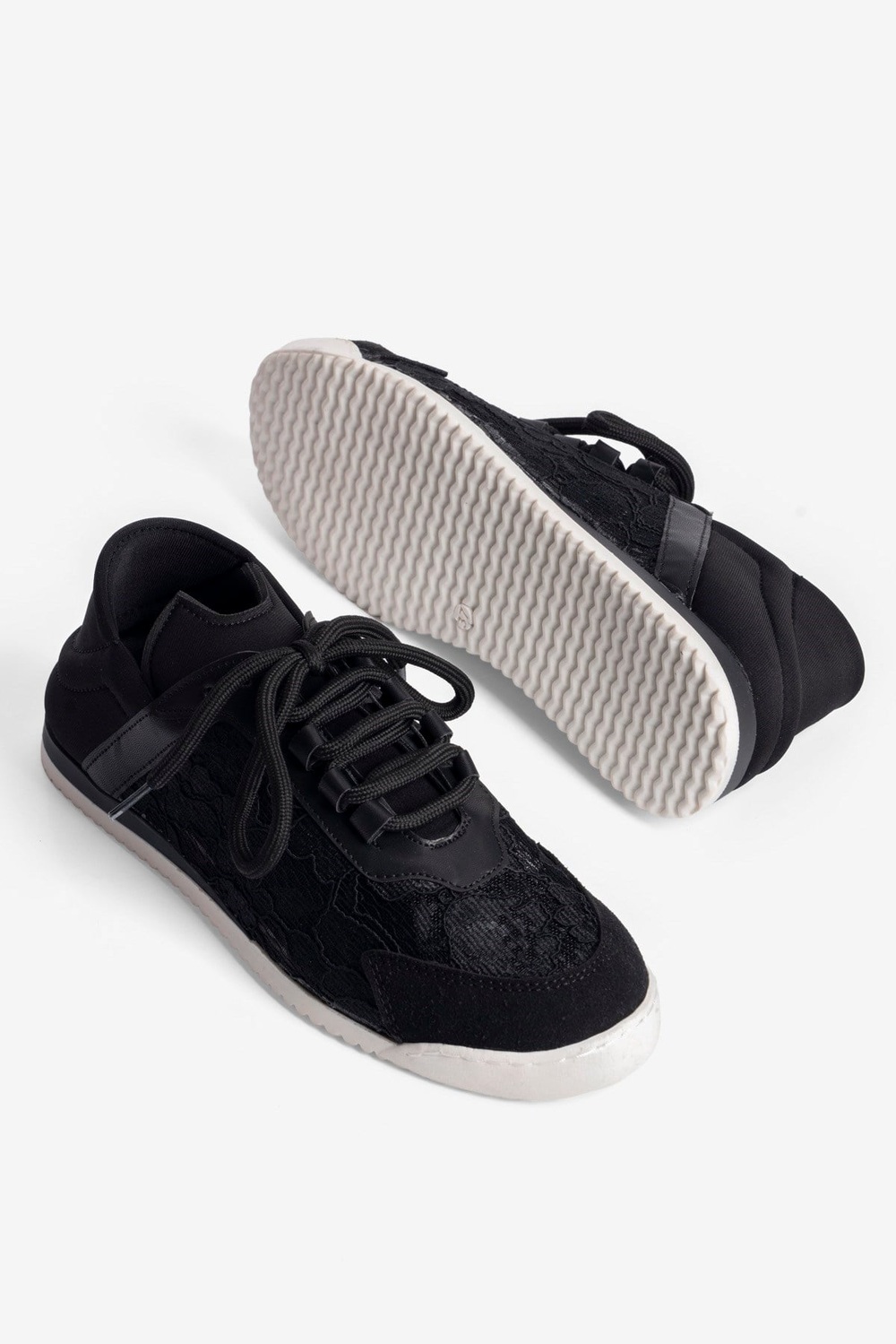 Kadın Sneaker File Detaylı Çiçek İşlemeli Spor Ayakkabı Floren Siyah