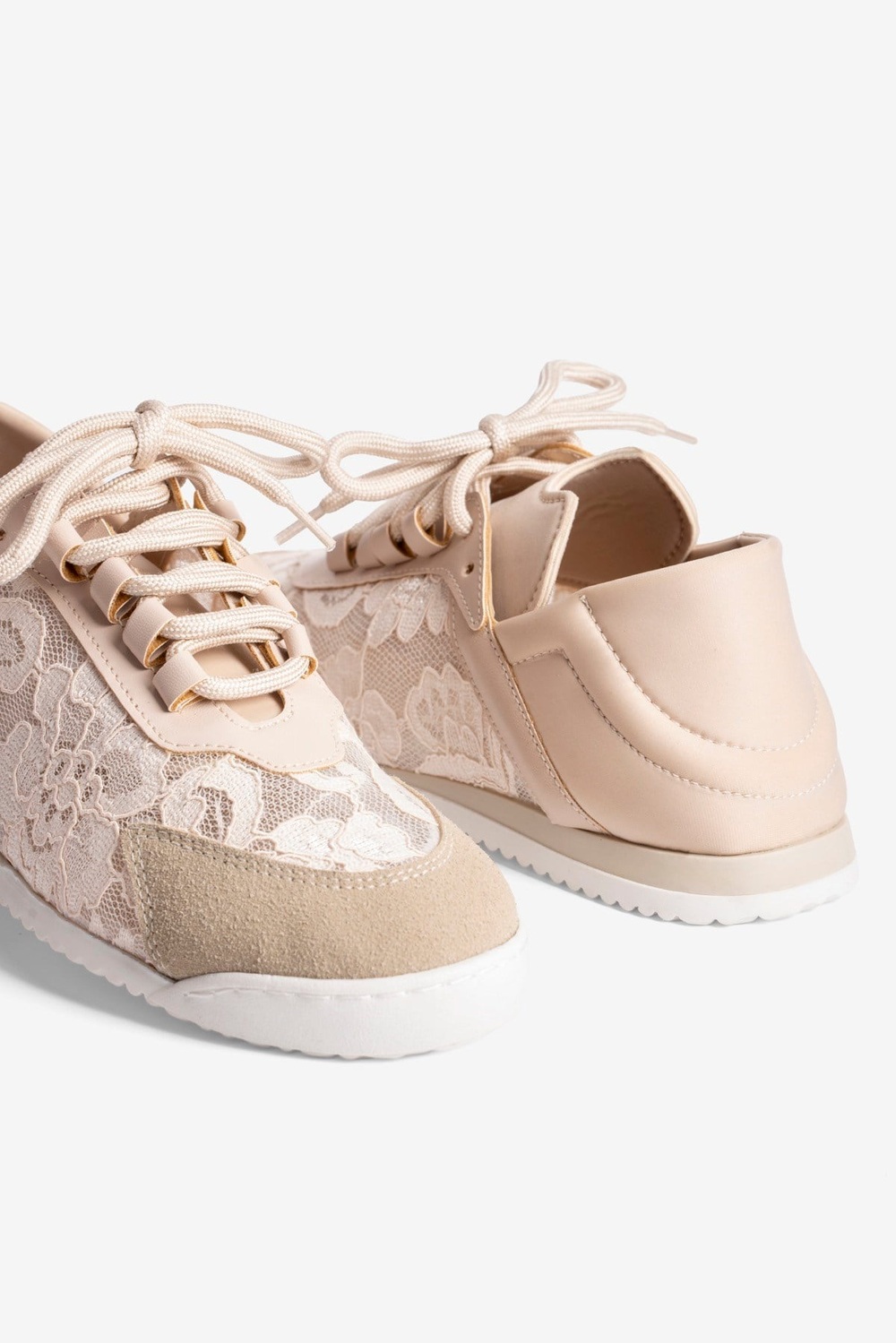 Kadın Sneaker File Detaylı Çiçek İşlemeli Spor Ayakkabı Floren Bej
