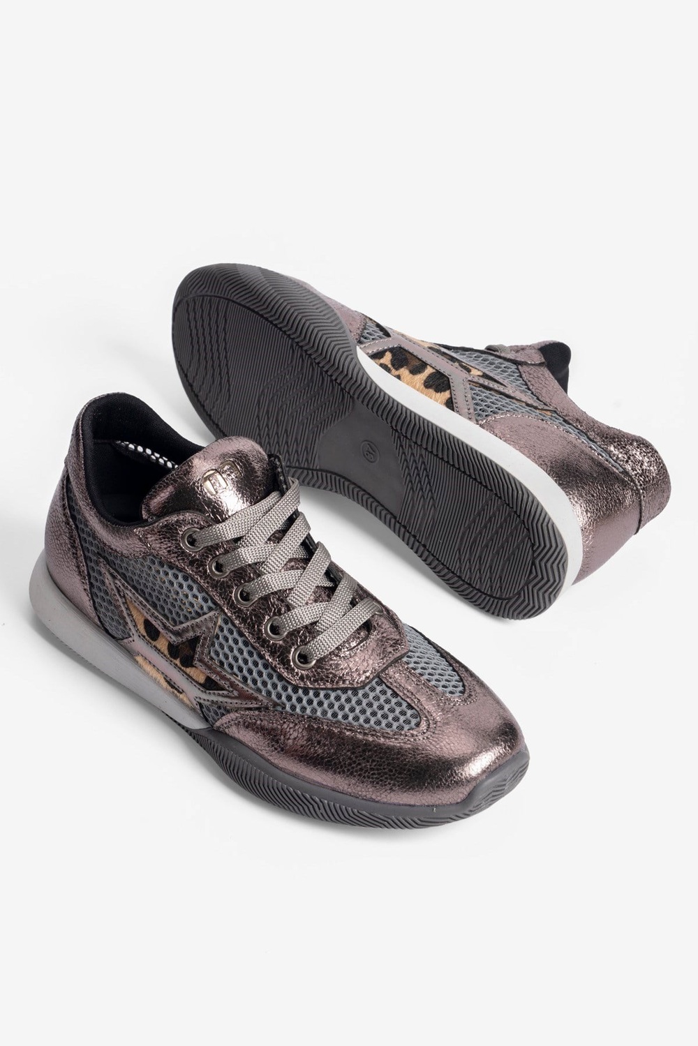 Kadın Sneaker Fileli Rugan Detaylı Leopar Yıldızlı Spor Ayakkabı İlya Platin