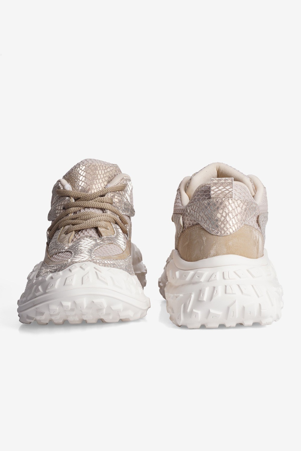 Kadın Sneaker Kalın Taban Gold Yılan Baskı Detaylı Bağcıklı Spor Ayakkabı Stellix Bej