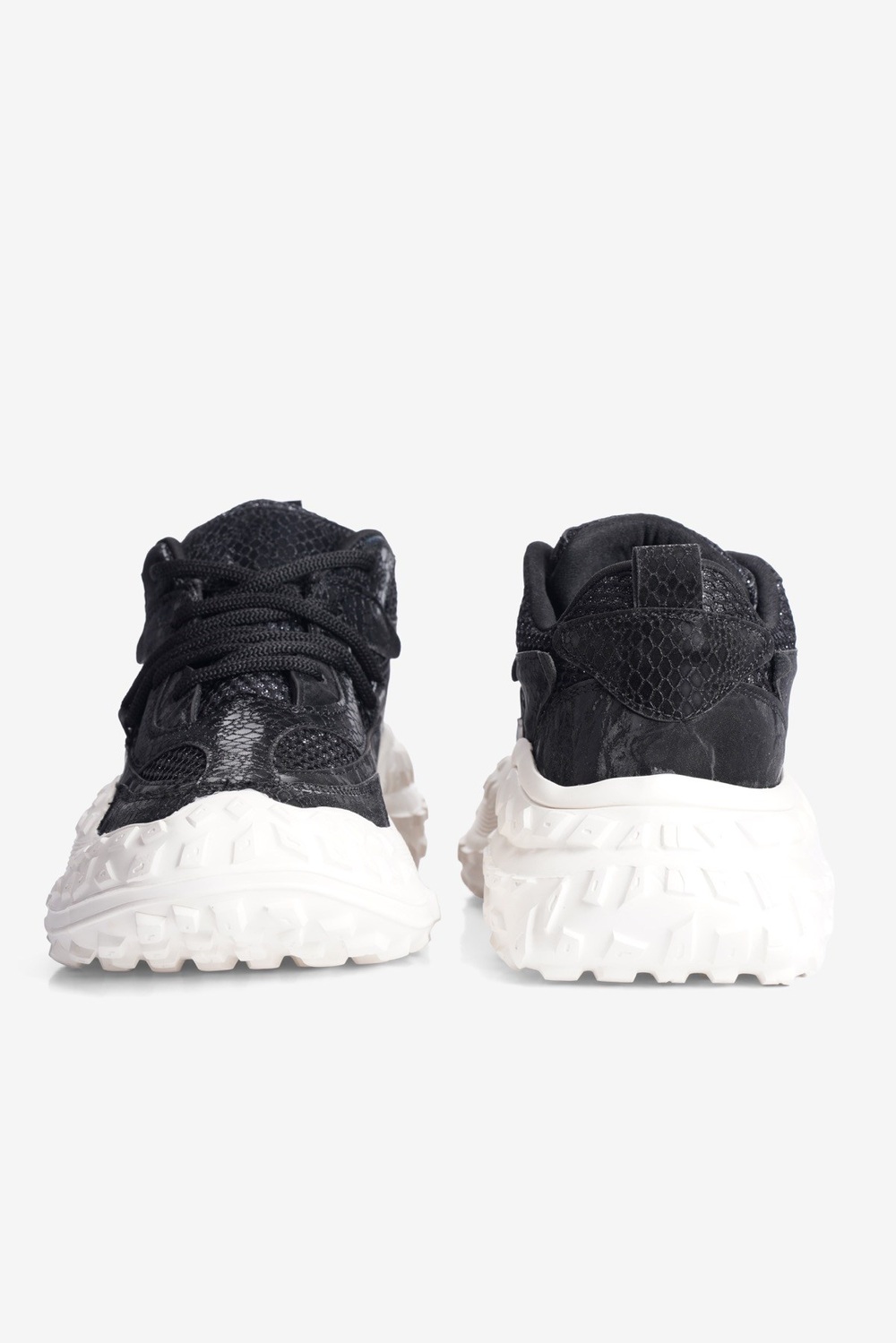 Kadın Sneaker Kalın Taban Yılan Baskı Detaylı Bağcıklı Spor Ayakkabı Stellix Siyah