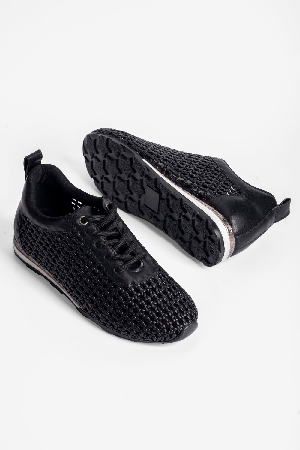 Kadın Sneaker Örgülü Gümüş Detaylı Bağcıklı Spor Ayakkabı Nessa Siyah
