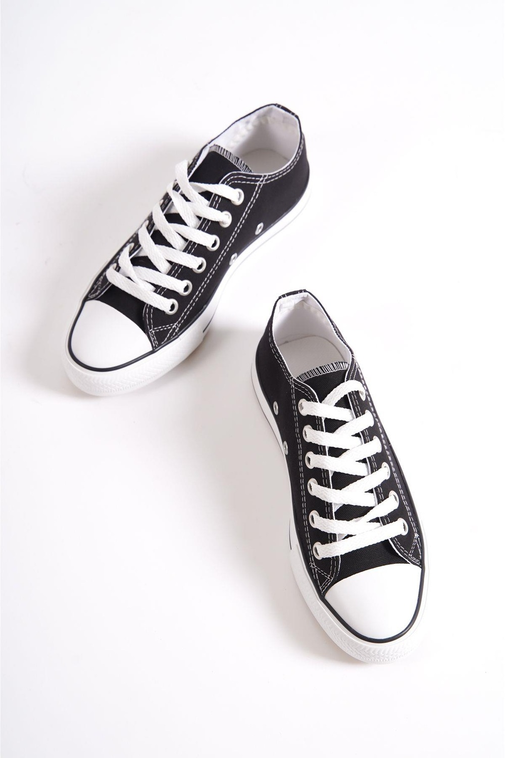 Mubiano MBCVS100S Düz Taban Bağcıklı Kadın Siyah Bez Spor Ayakkabı & Sneaker