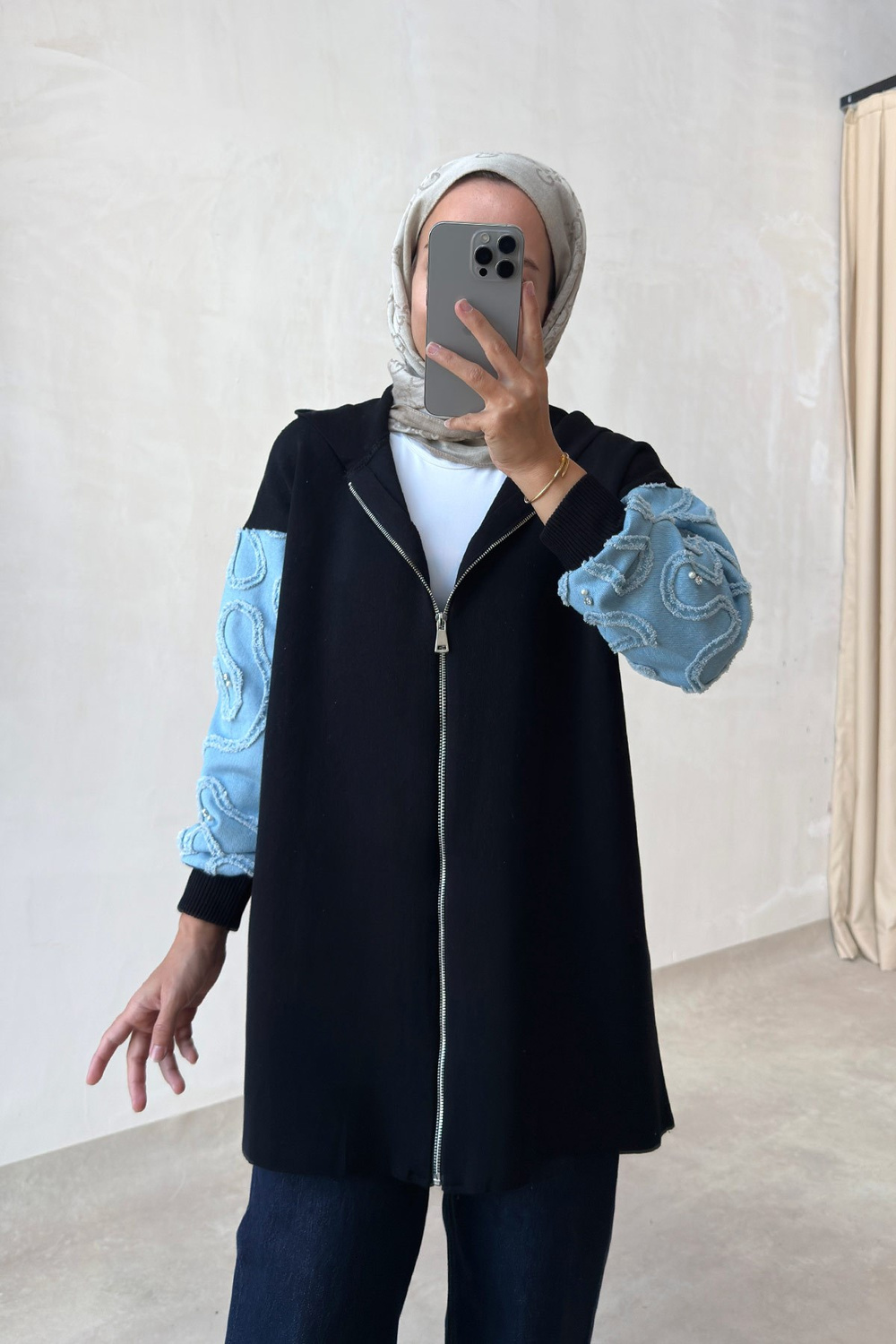 Kolları Kot Detaylı Triko Hırka - Siyah