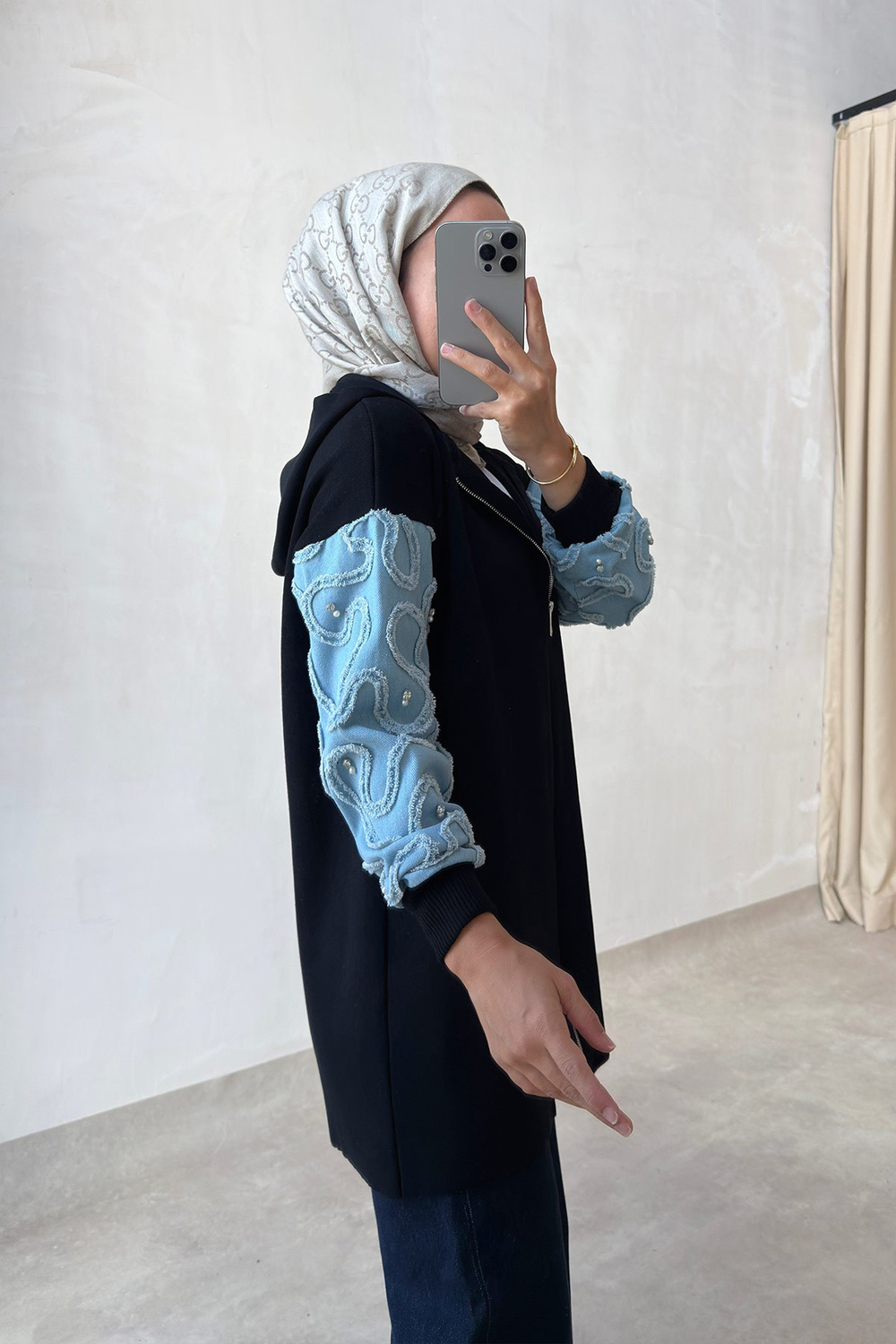 Kolları Kot Detaylı Triko Hırka - Siyah
