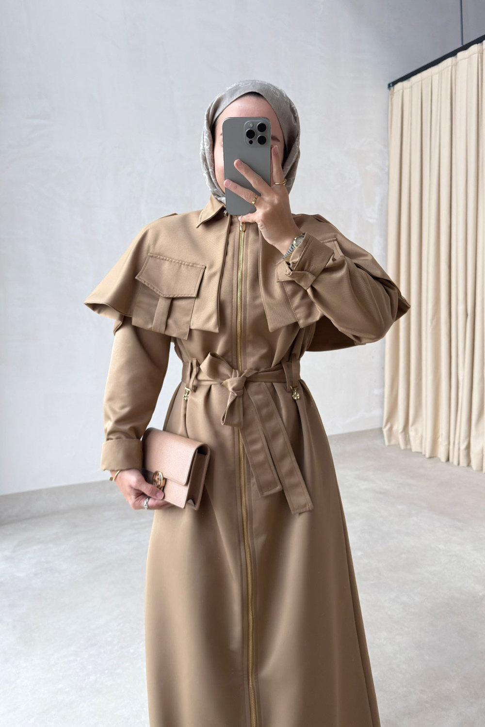 Pelerin Detay Trenç Elbise - Camel