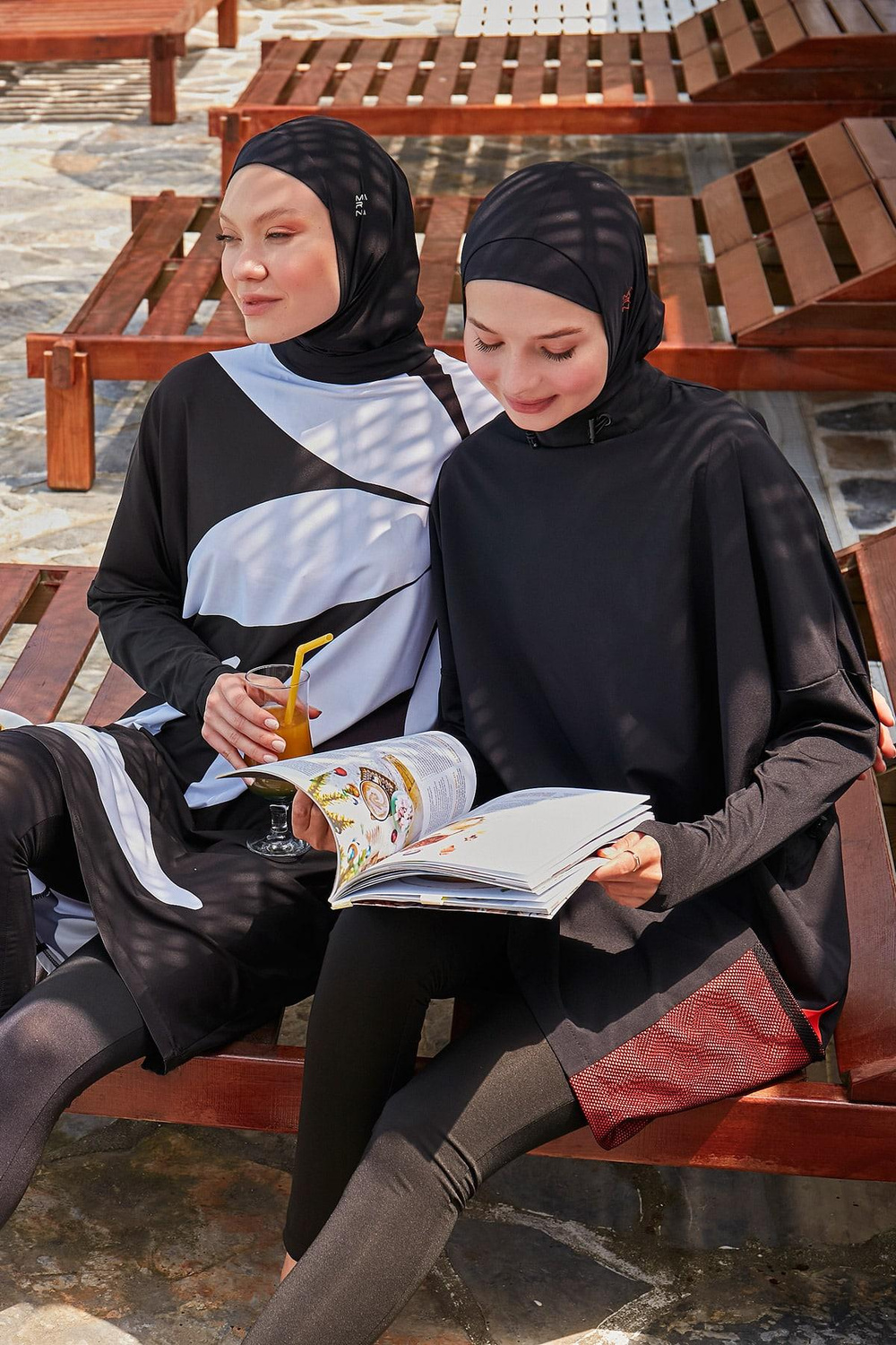 4'lü Desenli Tam Kapalı Tesettür Mayo Siyah