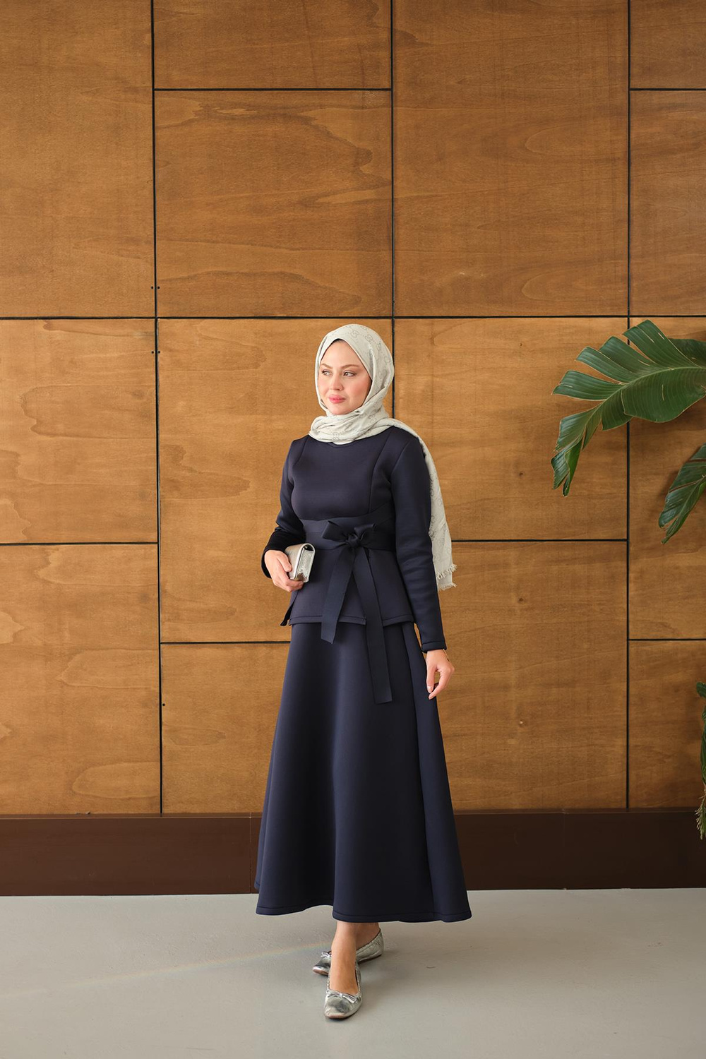 Bel Bağlamalı Etekli Takım Lacivert