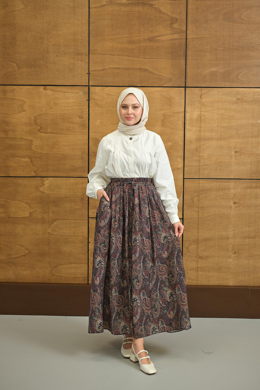 Beli Lastikli Cep Detay Etnik Desen Etek Bordo