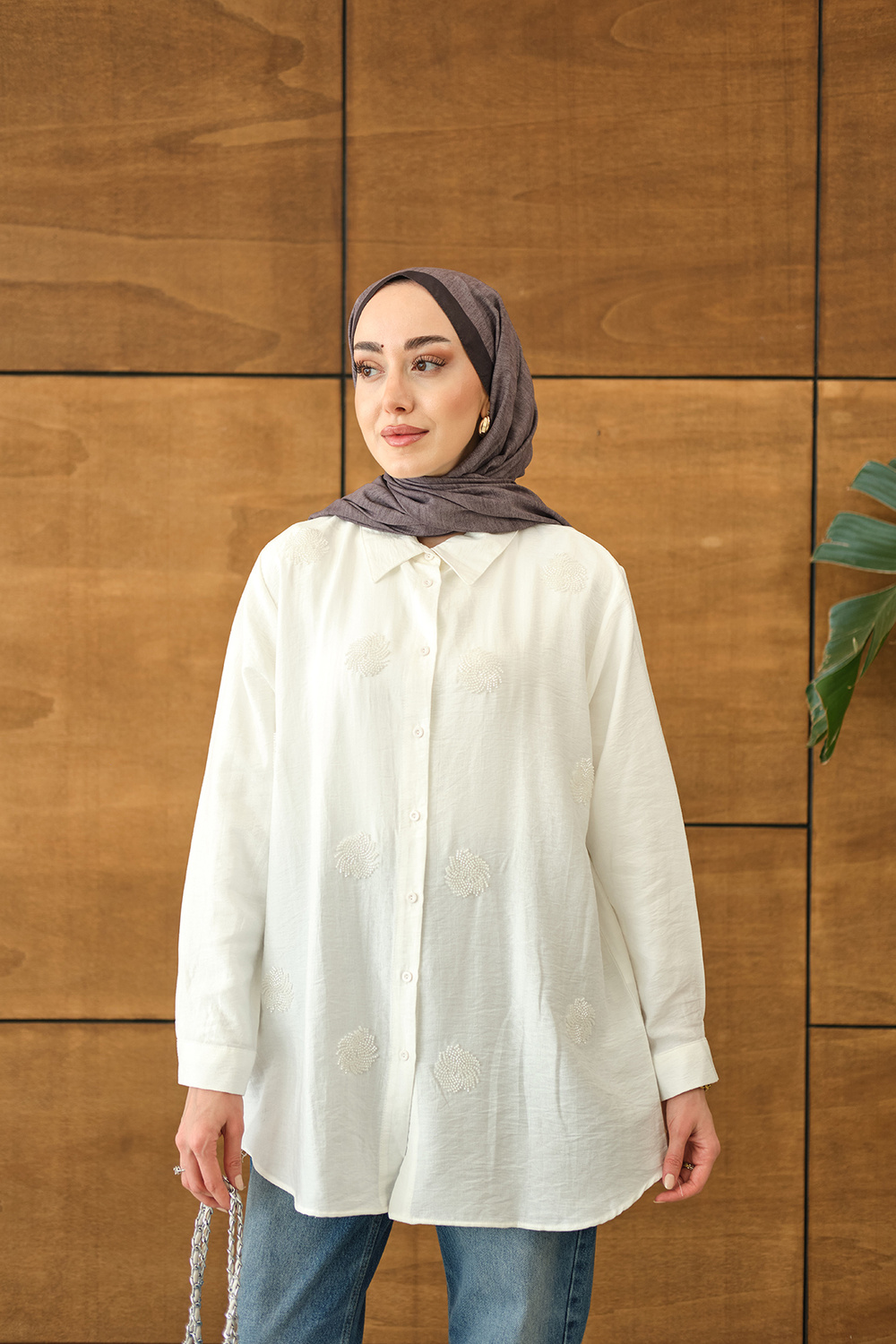 Boncuk İşlemeli Gömlek Ekru