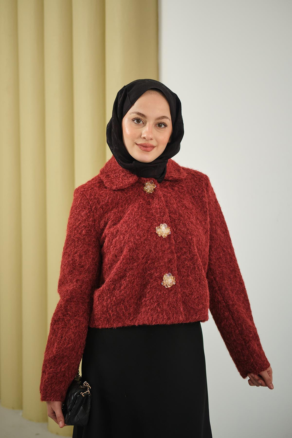 Çiçek Düğmeli Keçe Kısa Ceket Bordo