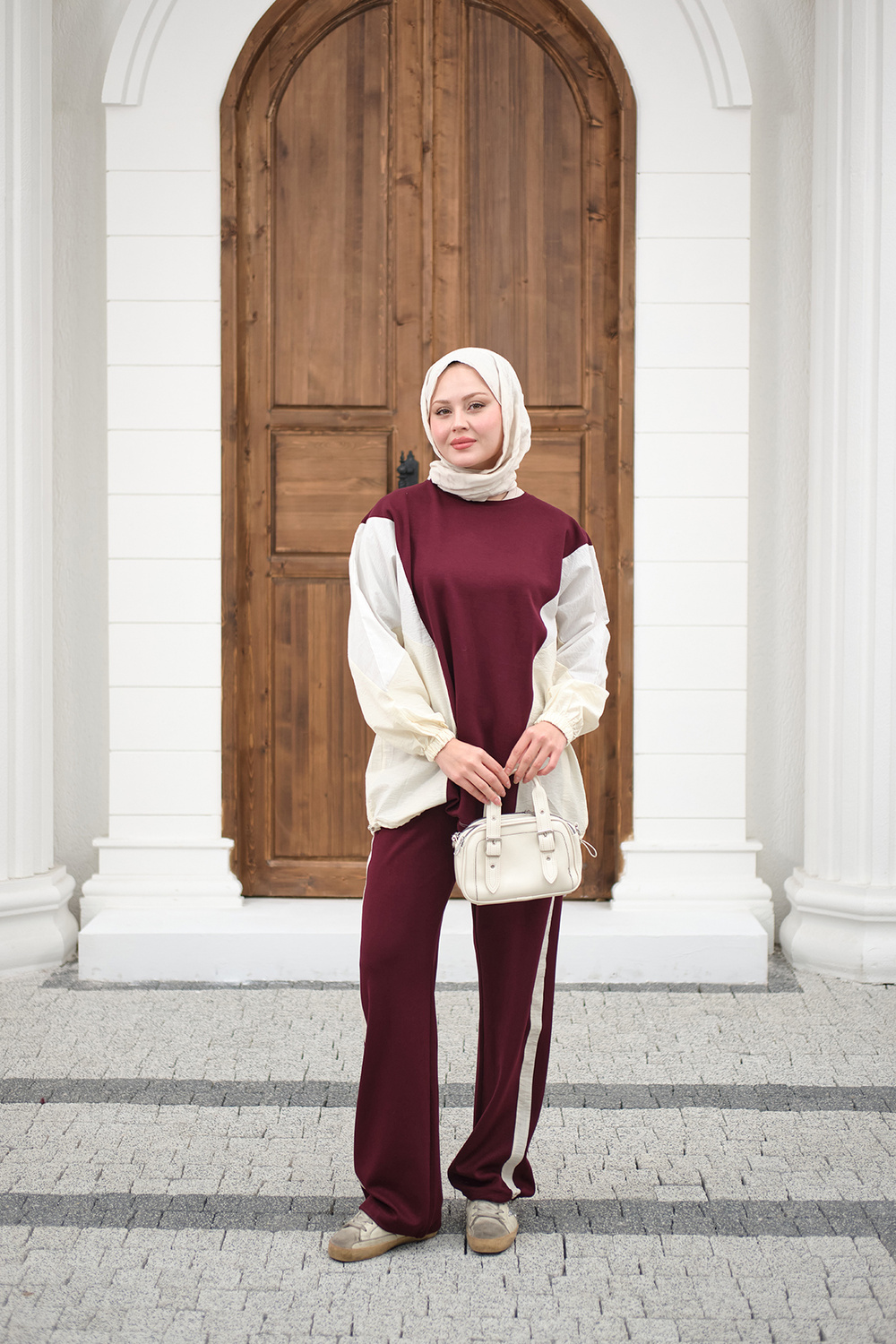 Çift Garni Detaylı Takım Bordo