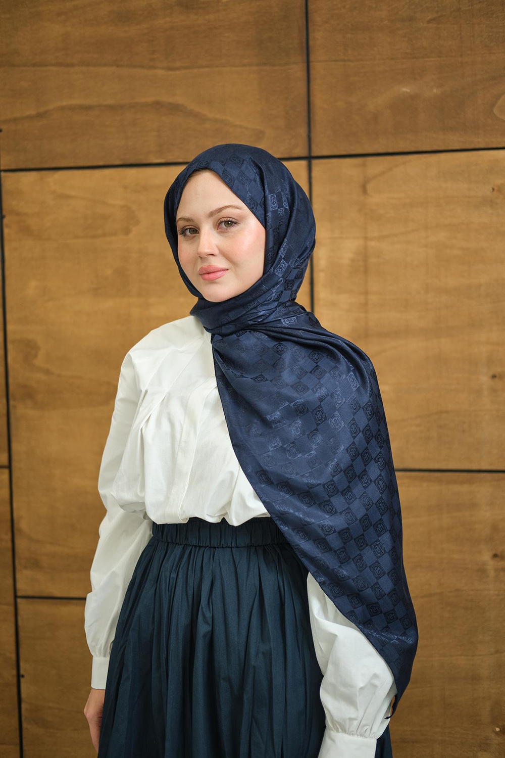 Dama Monogram Şal Lacivert